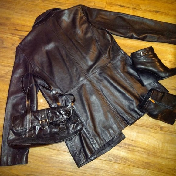 Coach Melody Black Leather Wedge Booty - Picture 4 of 10